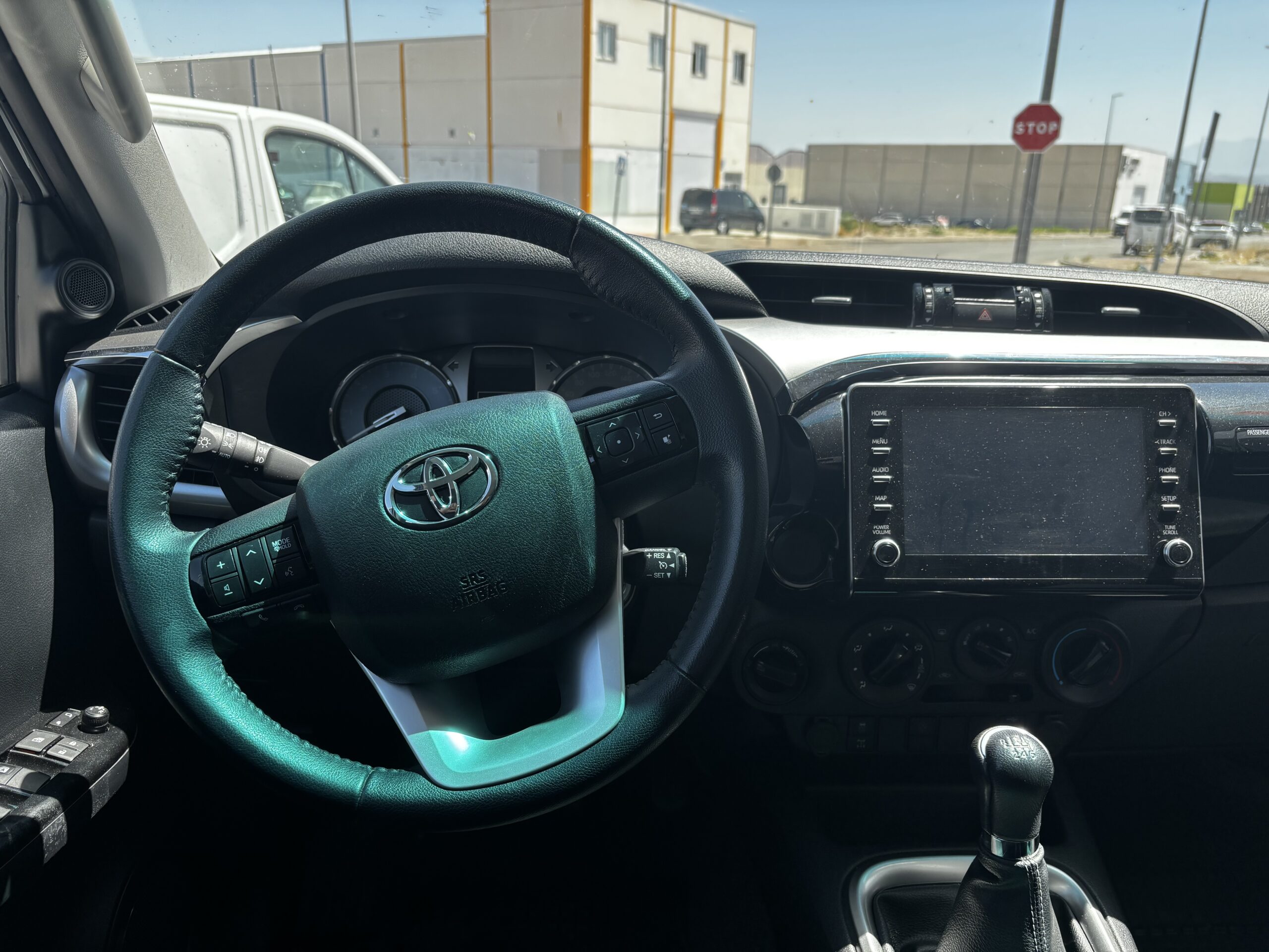 Toyota Hilux VX Doble Cabina – 2022 – 150 CV
