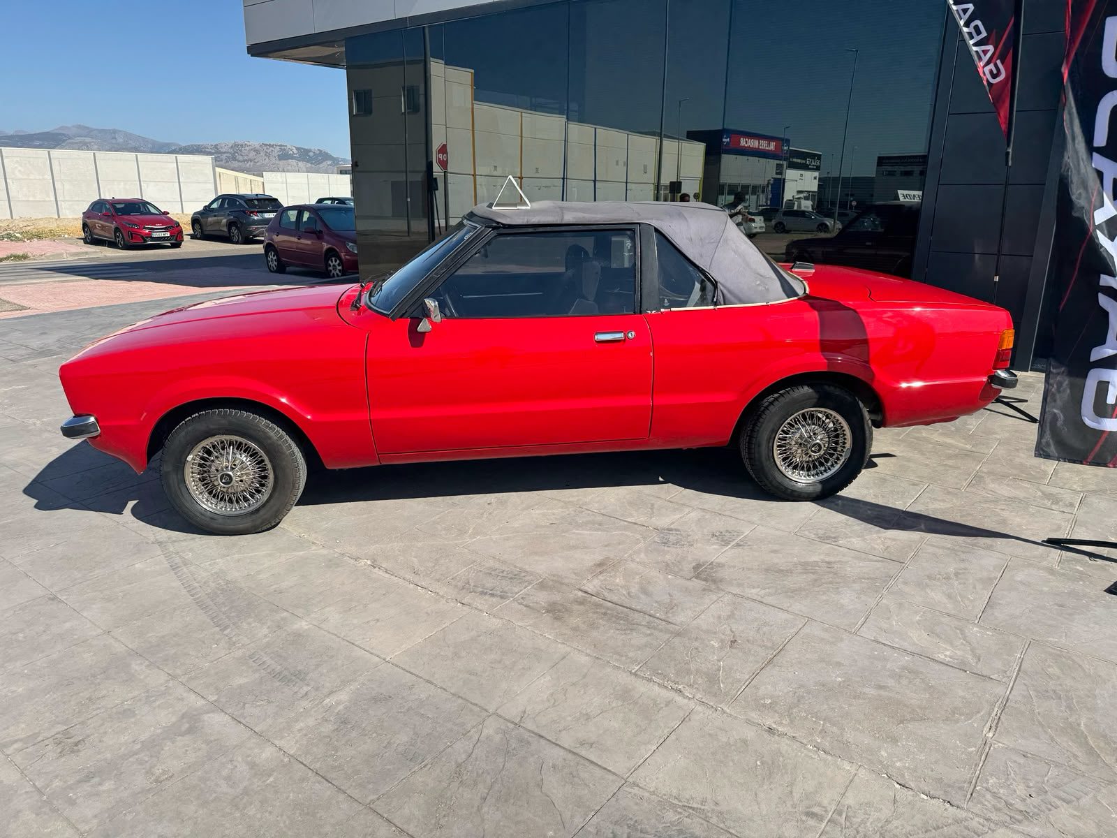 Clásico Ford Cortina 1.6 GL Cabrio 1980