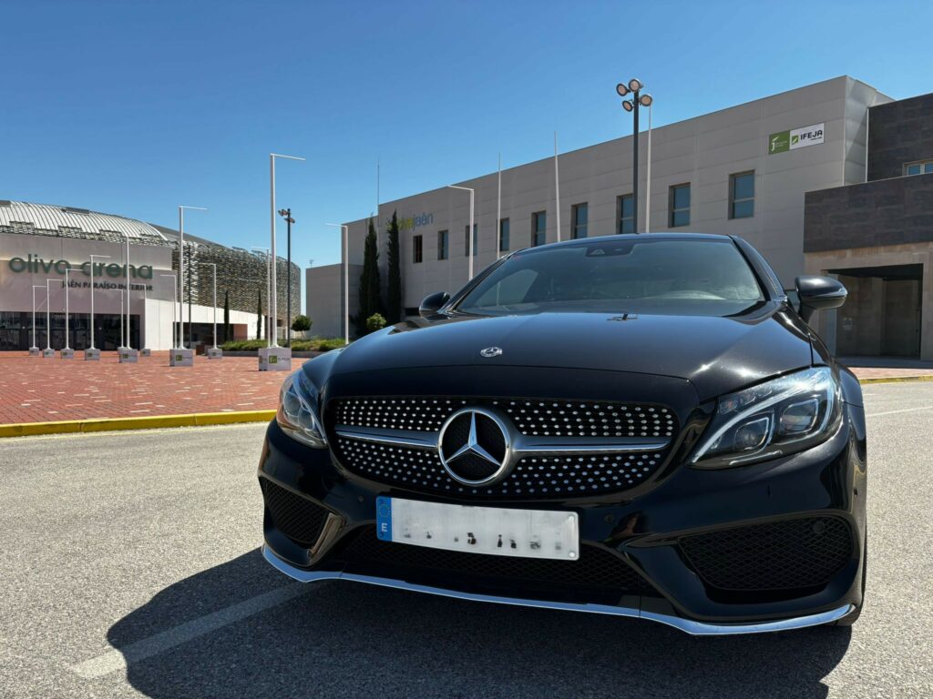 MERCEDES-BENZ CLASE C 220d COUPÉ 9G-TRONIC
